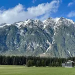 Adlerhof لوتاش