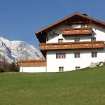 Adlerhof شقة *