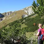 Adlerhof شقة