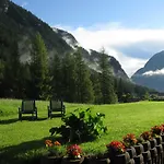 Adlerhof لوتاش